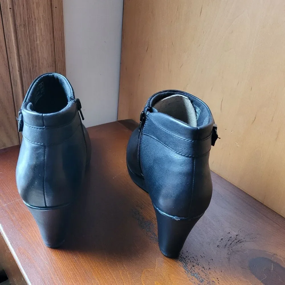 NEW Leather Wedge Bootie by Clarks - 8.5